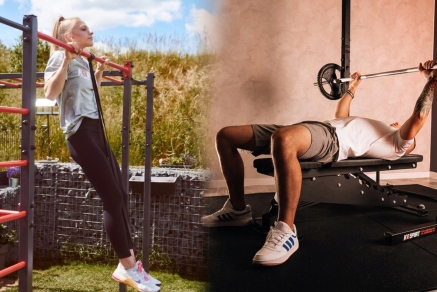 Vergleich von Calisthenics im Outdoor-Gym und Krafttraining mit Langhantel auf der Hantelbank