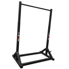 Freistehende höhenverstellbare Klimmzugstange aus Stahl mit stabiler Bodenrahmenkonstruktion für Indoor-Training.