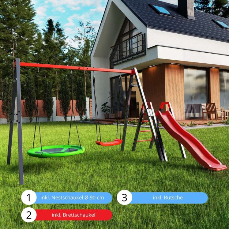 Kinderschaukel-Set mit Rutsche im Garten mit einem modernen Haus im Hintergrund