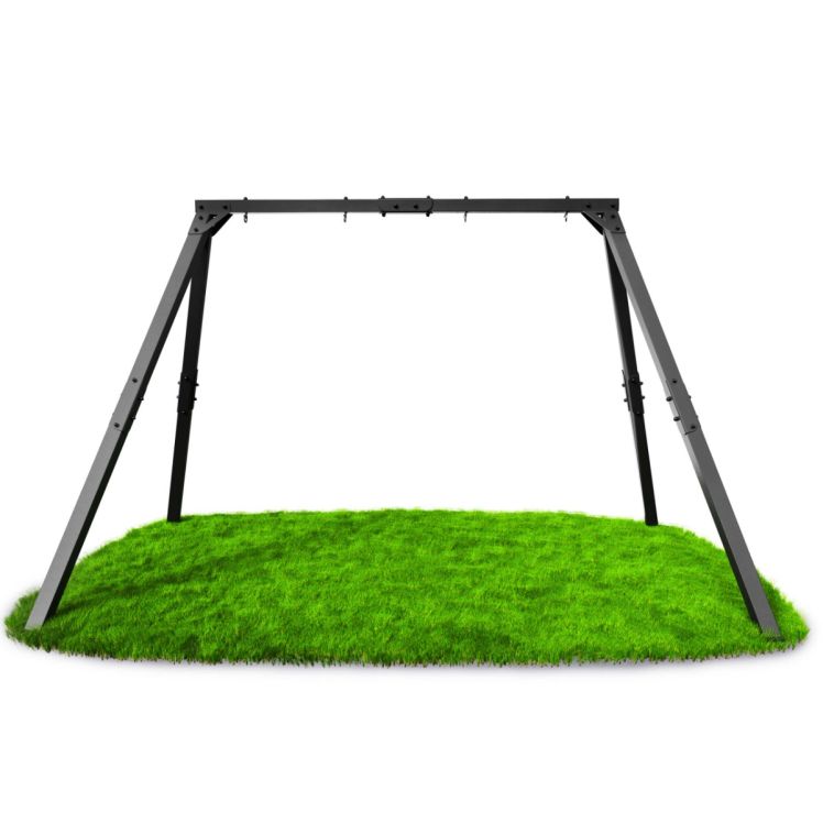 Leeres Schaukelgestell aus Metall ohne Sitze, stabiles Gartengestell für flexible Nutzung