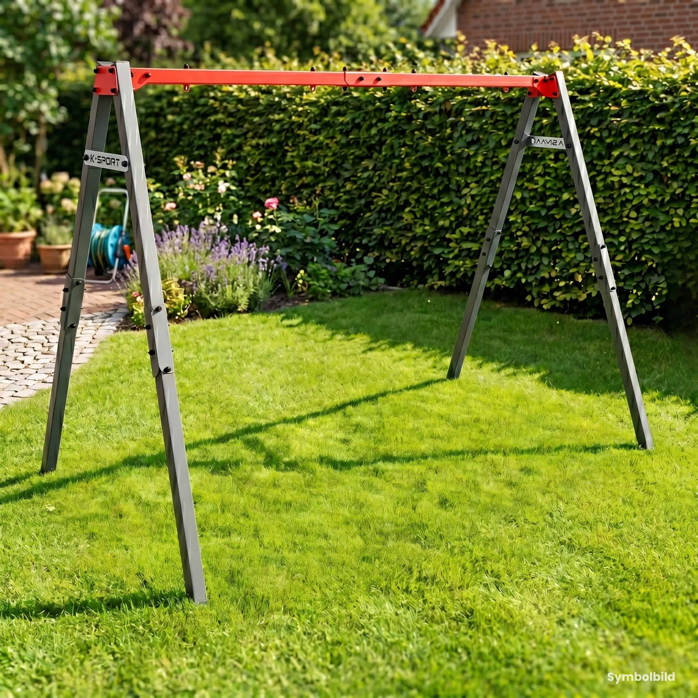 K-Sport Doppelschaukel Gestell aus Metall im Garten ohne Schaukelsitze im Einsatz